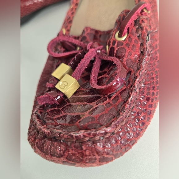Michael Kors Snakeskin Embossed Ballet Flats Red Burgundy Leather | Size 6.5 - Picture 6 of 11